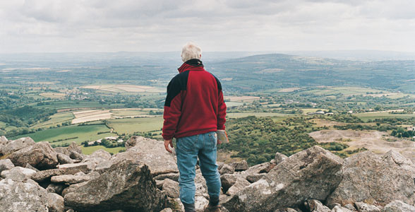 Find single story, ground floor holiday cottages.