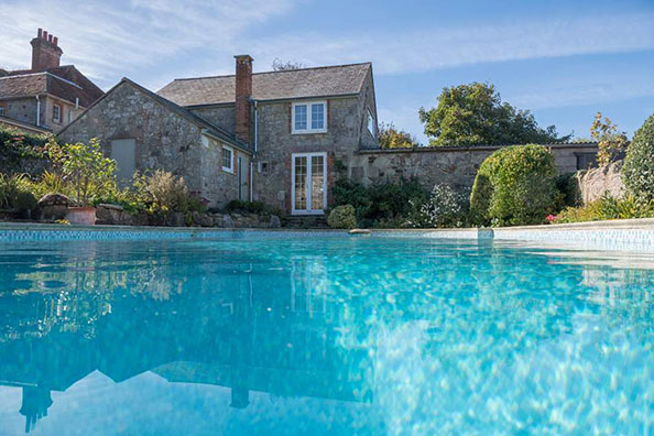 cornwall cottages with pool